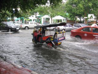 Tuktuk