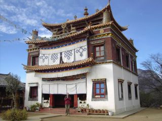 Lugu Lake